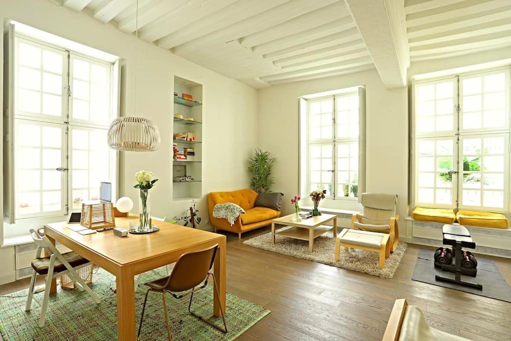 Luxurious In Le Marais Appartement