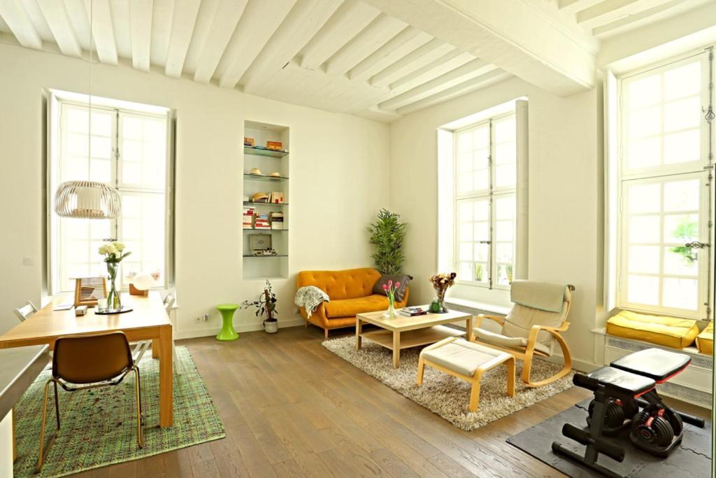 Luxurious In Le Marais *